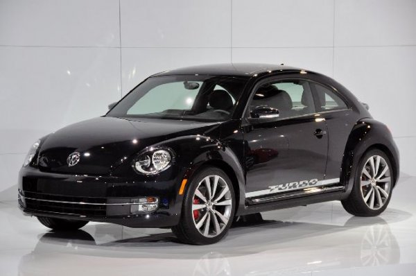 Премиерата на новия VW Beetle от автосалон Ню Йорк 2011