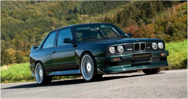 Една от най-големите грешки, които може да направи нов собственик на автомобил, е да си помисли, че ще той ще му служи за цял живот. В един момент ще се стигне до раздяла (най-често продажба), при която собственикът във всички случаи ще бъде на загуба. Дори най-добрите суперколи (не говорим за класически автомобил, които не се карат) се обезценяват с времето, още повече при излизането на нов модел. Добавете разходите за ремонти и застраховки и ще разбере, защо няма как един автомобил да донесе печалба.