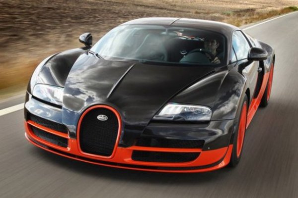 Във Volkswagen от самото начало знаеха, че фикс идеята на Фердинанд Пиех да направи най-добрата кола в света ще им донесе финансова загуба. От всеки продаден Veyron компанията загуби по 4.6 милиона евро - или общо над 1.7 милиарда. Но пък спечели доста престиж.
