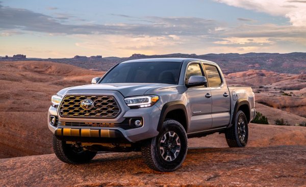 В Америка тази грамада се води средноразмерен пикап. В този сегмент Tacoma доминира, и може да се похвали с 6% годишен ръст. 
