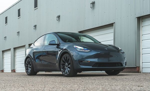 16. Honda Accord - 202,676
17. Tesla Model Y - 172,700
18. Mazda CX-5 - 168,383
19. Chevrolet Equinox- 165,323
20. Subaru Forester - 154,723
21. Subaru Outback - 154,623
22. Hyundai Tucson - 150,949
23. Ford Escape (американската версия на Kuga) - 145,415
24. Toyota 4Runner - 144,696
25. Honda Pilot - 143,062

