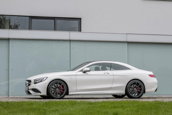 Mercedes-Benz S63 AMG Coupe