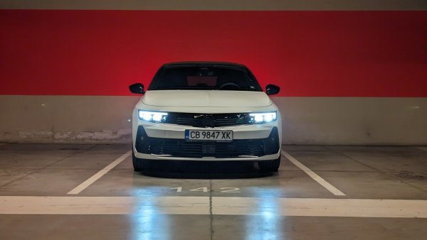 Спрямо 2023 година: -8.7% спад

Завидният ръст при Corsa не е достатъчен да компенсира спада при Mokka –(-37%) и поостарелия вече Crossland. 

Най-продавани модели:
Corsa - 493
Mokka - 222
Astra - 171
Combo - 122
Crossland - 108
