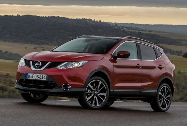 Този автомобил създаде класа на градските кросоувъри и се утвърди като един от най-надеждните в него. Моделът е със стилен дизайн и компактни размери, което го прави популярен сред женската половина на шофьорите. Днес има няколко поколения от този модел, всяко от които може да бъде оборудвано с ръчна или автоматична скоростна кутия, задвижване на предните колела или задвижване на всички колела. Автомобилът се предлага в дизелови и бензинови версии с двигател с различни размери.