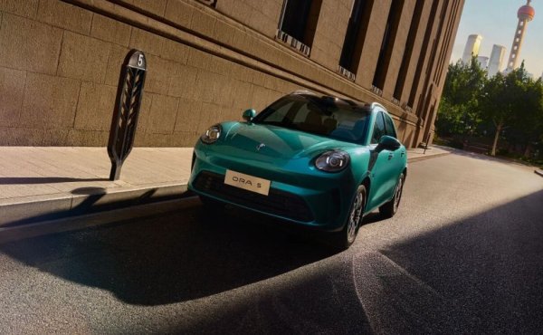 Планираните за Европа версии на Ora 5 най-вероятно ще се отличават от китайските с допълнителното оборудване за безопасност, за да отговорят на стандартите на ЕС. От GMW потвърдиха, че моделът ще се предлага с избор между бензинов двигател, пълен хибрид или изцяло електрическо задвижване. 
