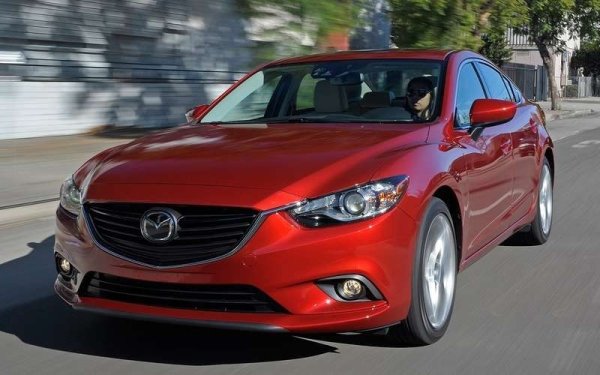 Този автомобил е комбинация от естетика и надеждност. Висококачествените материали и обмисленият дизайн осигуряват дълъг експлоатационен живот.