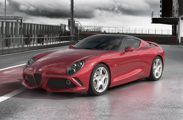 Миланското ателие Zagato е построило уникално купе, базирано на Alfa Romeo 8C Competizione. 