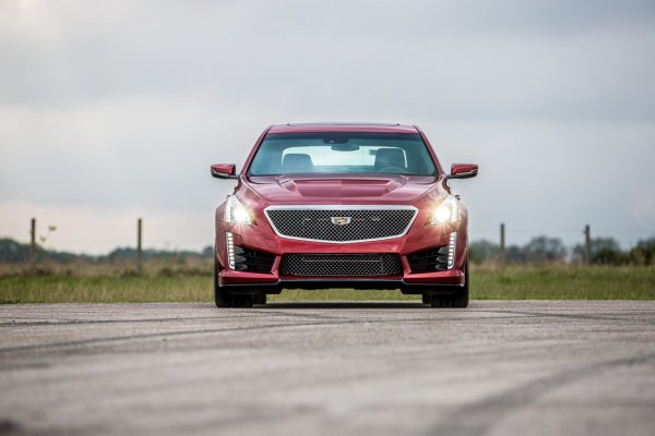  Cadillac CTS-V със силов пакет HPE750 на Hennessey