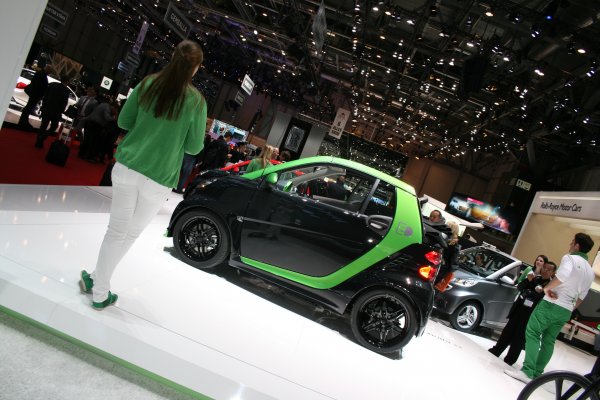 Женева 2012 / Smart ForTwo Brabus Electric