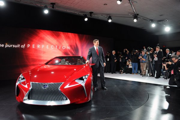 Детройт 2012 - Lexus LF-LC