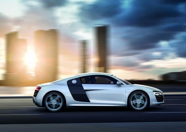 Audi R8 2012