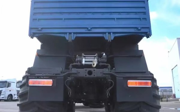 Вградена лебедка