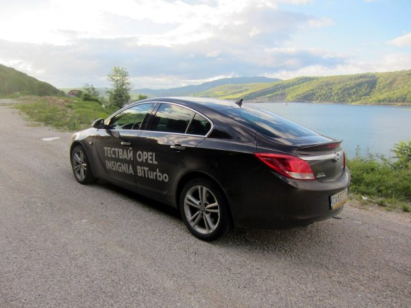 Opel Insignia BiTurbo