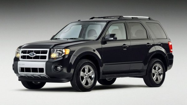 Това е единственото не-японско превозно средство в списъка. Escape Hybrid беше сред по-ранните хибриди на американския пазар и все още се използва от 6,3 процента от първоначалните собственици.
