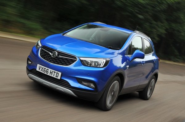 Рейтинг на надеждност - 89,2% 

Vauxhall обикновено се намира в дъното на класацията за надеждност на производителите на автомобили, а Mokka е един от факторите, допринасящи за лошото му представяне. 39% от автомобилите са имали поне една повреда, като основните недостатъци са климатикът, ауспухът, вътрешната облицовка и сателитната навигация. Почти половината от проблемите са отстранени за един ден или по-малко, но някои собственици са платили от 1001 до 1500 лири, като Vauxhall покрина разходите само за 69% от колите. 