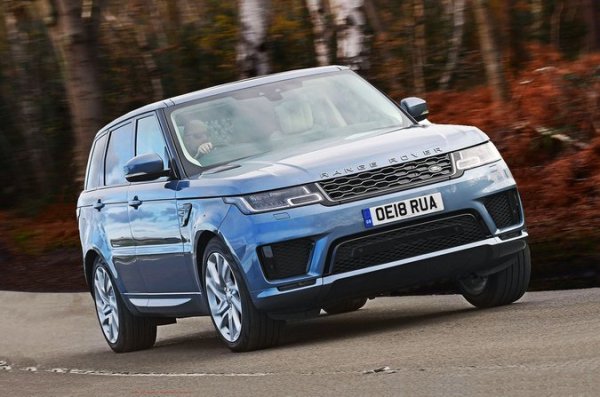 Рейтинг на надеждност - 85,6% 

Електрическите проблеми са най-чести при собствениците на Range Rover Sport, като различните системи представляват 19% от всички повреди. Има оплаквания и относно каросерията, двигателя, интериора и информационно-развлекателната система. Като цяло 38% от докладваните коли са се повредили, а 33% от тях са прекарали в сервиза повече от седмица. Въпреки че 86% от проблемите са разрешени безплатно, някои собственици са изправени пред сметки между 501 и 1500 лири.