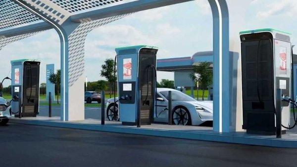 Инфраструктурата за високоскоростно зареждане все още не е развита в много европейски страни, но швейцарската компания ABB е убедена, че много скоро този проблем ще остане в миналото. Terra 360 е най-бързата зарядна станция в света с мощност от 360 kW. На практика той може да осигури 100 км автономност само за 3 минути, докато за „пълен резервоар“ са необходими средно само 15 минути. 