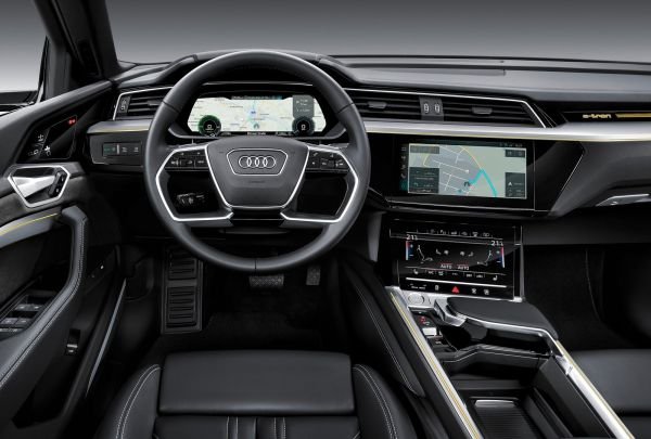 Audi e-tron 