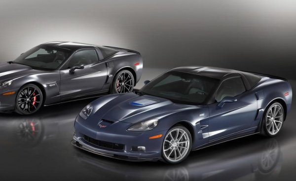 Chevrolet Corvette ZR1 - Най-добрите 10 за 2011 година, според Car and Driver (цена над $80.000)