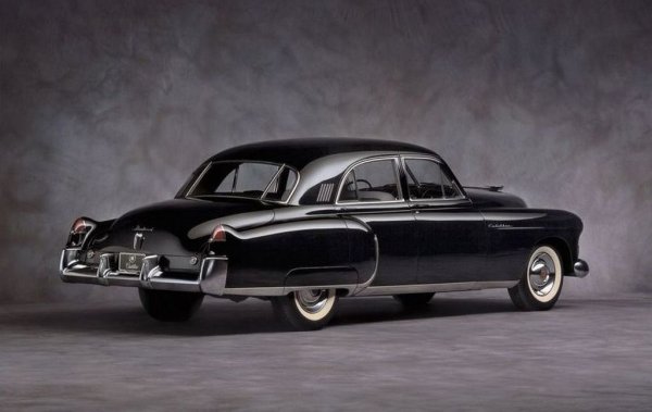 Cadillac Fleetwood Sixty, 1948
