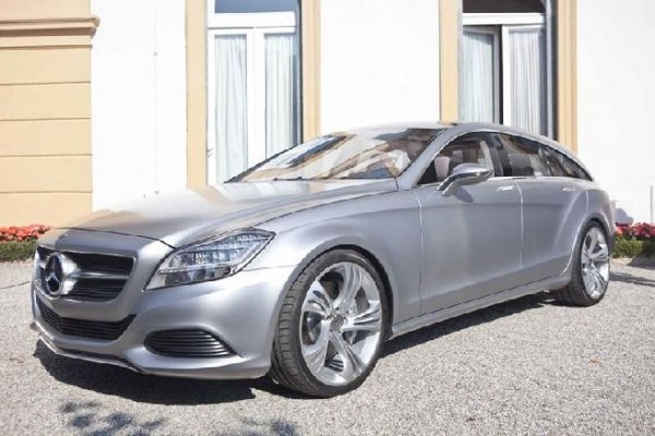 Кадри от конкурса за дизайн Concorso d&rsquo;Eleganza Villa d&rsquo;Este 2011.