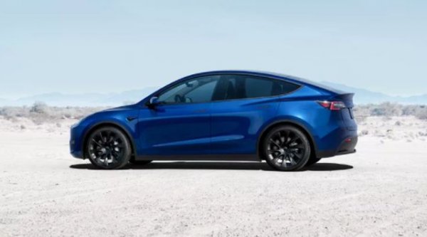 Задвижване - електрическо

Най-добри технологии - електромотори, информационно-развлекателна система MCU, автопилот

Препоръчителна цена - 51 000 долара
