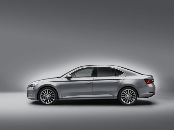 Skoda Superb 