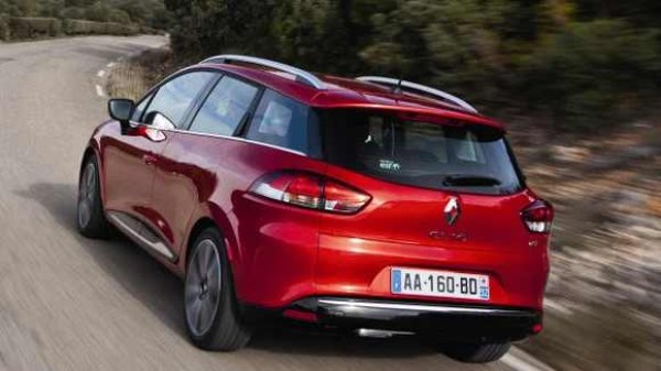 Clio 4 загуби тривратата си каросерия, която беше характерна от самото начало на моделната линия. Той обаче компенсира това със скрити дръжки на задните врати, като същевременно предлага по-голямо разнообразие от своите наследници. Всъщност, това е последният модел от серията Clio, предлаган като комби, наречен Estate.

Много по-динамичен в линиите си от предшественика си, този "джобен автомобил" не е шампион по отношение на вътрешното пространство или модулността. Въпреки това, той предлага по-голям и по-практичен багажник от седана.
