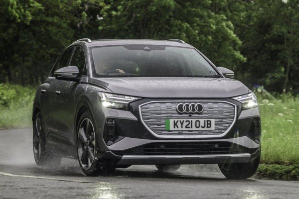 Капацитет на батерията: 76,6 кВ/ч
Официален пробег: 473 км
Зимен пробег: 323 км
Термопомпа: Не
