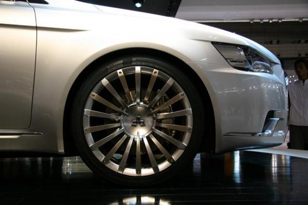 Mitsubishi Concept-ZT