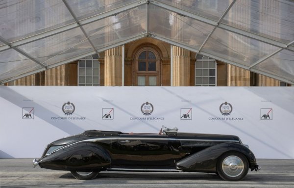 Lancia Astura Pinin Farina Cabriolet от 1936, носител на наградата за изключителен дизайн
