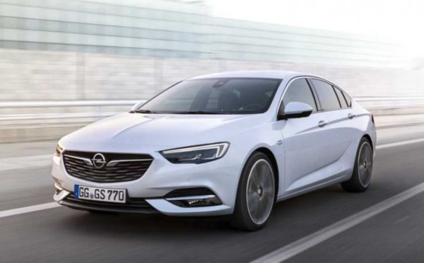 А този любопитен автомобил на някои пазари смени не само името си, но и марката. В Европа той е известен като Opel Insignia Grand Sport, а зад океана и в Китай се продава като Buick Regal Sportback. Това се дължи на факта, че доскоро и двете марки принадлежаха на американския концерн General Motors. Следващото поколение на модела обаче ще бъде на групата PSA, която е собственик на Opel.
