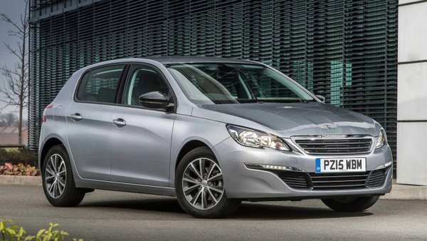 Спрямо 2019: +14%

Търсенето на употребявани автомобили Peugeot нараства горе-долу успоредно със средното за пазара. Над 1000 от тези регистрации се падат на лекотоварната гама, от леките автомобили най-популярен е 308. 

Най-търсените модели:
Peugeot 308 - 749
Peugeot 3008 - 536
Peugeot 2008 - 422
Peugeot 208 - 396
Peugeot 207 - 372
