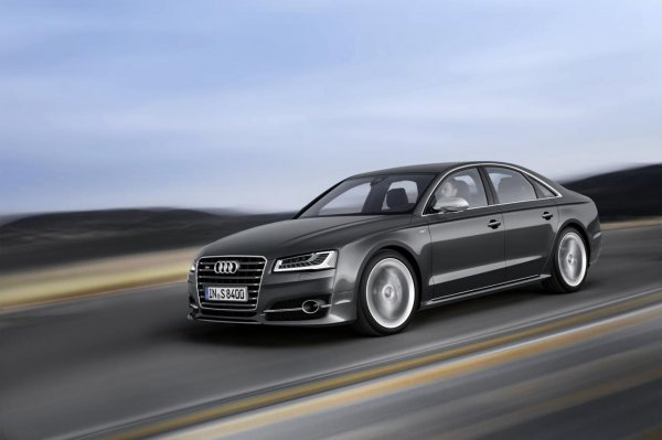 Обновените Audi A8/S8
