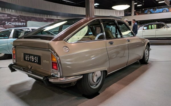 Наричана още GS Birotor, това е много специална версия на обикновения GS - вместо от четирицилиндров мотор с въздушно охлаждане, тя се задвижва от далеч по-мощен ванкелов двигател с два ротора, съвместна разработка с NSU в общото дружество Comotor. Mощността му е 106 конски сили, а малкият работен обем го поставя в ниската данъчна ставка. Но стартовата цена е същата като на по-големия и луксозен Citroen DS. 
