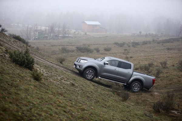 Nissan Navara 