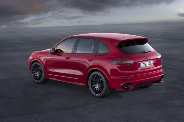 Porsche Cayenne GTS 