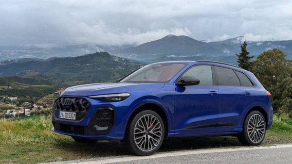 Спрямо миналата година: 56% ръст
Много силен старт за новото поколение на Q5, което дойде на нашия пазар едва тази пролет. Особено като отчетем, че в момента в гамата го няма толкова популярното у нас в миналото RS Q5. 
