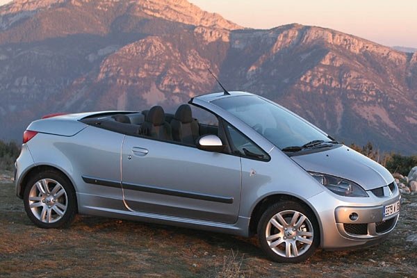Mitsubishi Colt CZC, бензинови мотори от 109 до 150 к.с., цени от около 17 400 евро