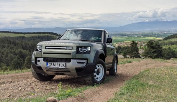 Land Rover - 212, MINI - 157, SsangYong - 142, Subaru - 138, Seat - 127, MAN - 123, Isuzu - 94, Cupra - 89, Jeep - 89, Lynk&Co - 57, Alfa Romeo - 56, DS - 48, KGM - 44, Foton - 43, Ferrari - 30, Lada - 27, Leapmotor - 25, Bentley - 24, Maserati - 23, Ineos - 20, Rolls-Royce - 19, Lamborghini - 18, BYD - 16, 
BAIC - 11, Jaguar - 11, Piaggio - 10, DFM - 9, Aston Martin - 9, Voyah - 8, ГАЗ - 6, Fuso - 5, Dodge - 4, L-City - 4, McLaren - 4, Ora - 4, Eveasy - 3, Jaecoo - 3, JAC - 3, Omoda - 3, Alpine - 2, Dallara - 2, MG - 2, RAM - 2, Chevrolet - 2, GMC - 1, Xpeng - 1, Cadillac - 1, Caterham - 1, Koenigsegg - 1, KTM - 1, Lucid - 1, Polestar  - 1, Smart  - 1, Chery - 1. 

