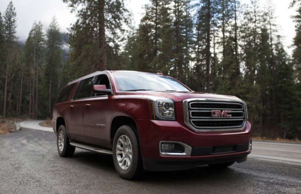 Превозни средства, които изминават повече от 200 000 мили - 5,2% 

Yukon XL е по-голяма версия на SLE и SLT, като е един от най-дългите SUV на пазара. Почти всичко в това превозно средство е голямо, включително капацитетът му за сядане (9 места) и капацитетът на резервоара – 105 литра. 