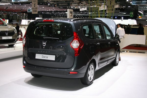 Женева 2012 / Dacia Lodgy