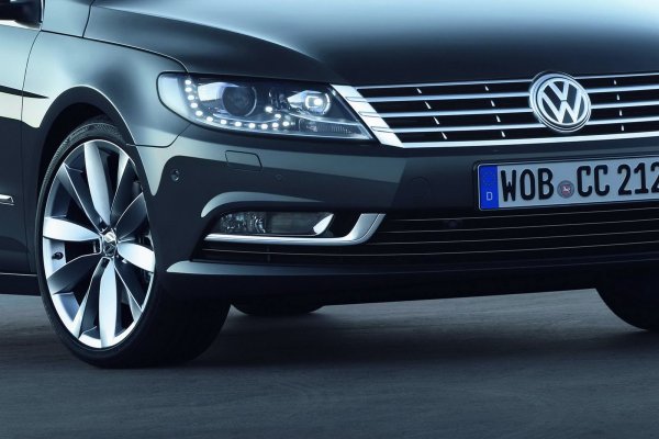 Volkswagen Passat СС 2012