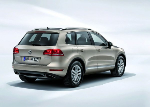 VW Touareg 2011 (Hybrid) 