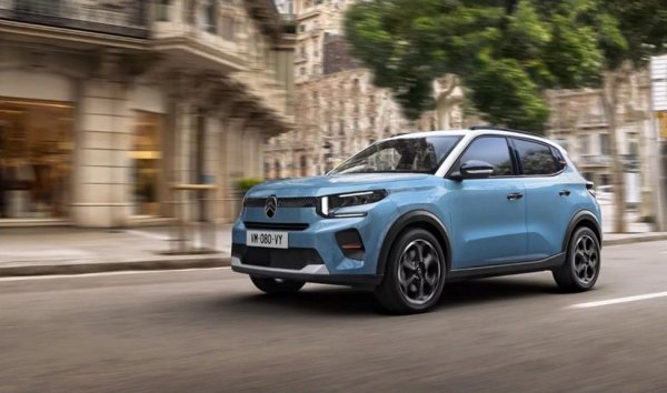 Френската марка отчита малко под 3 на сто растеж спрямо 2024 година, като приносът е изцяло на новото поколение на С3. Citroen е лидер на българския пазар по прекратени регистрации с цел реекспорт - 38.

Най-продавани модели: 
C3 - 112 (с включени е-С3)
Berlingo - 48
Jumper - 36
C4 X - 31
C4 - 27
Jumpy - 12
