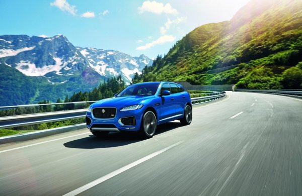 Jaguar F-PACE