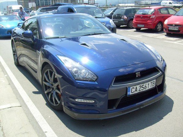 Тест драйв на GT-R и 370Z Cabriolet