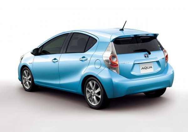 Toyota Prius C / Aqua