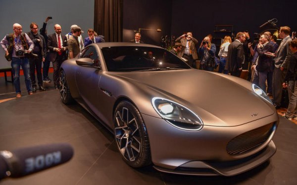 Това е изцяло нова компания, създадена от Антон Пиех - син на дългогодишния шеф на VW Фердинанд Пиех и правнук на Фердинанд Порше. Mark Zero е много бърз електромобил, който обаче за разлика от Tesla не ползва примитивна архитектура тип "скейтборд", а има своя собствена модулна платформа. И обещава изключително бързо зареждане - към 500 км пробег само за четири минути.
