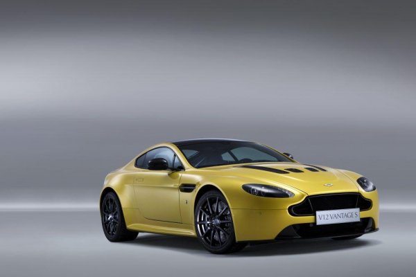 Aston Martin V12 Vantage S